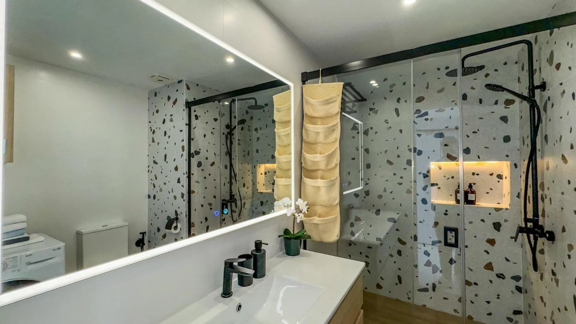 Coastal Comfort For Four In Торремолинос 0*,